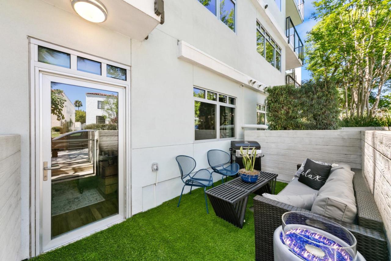 Beverly Grove Chic City Oasis 2 Bedroom Apt With Den 138 Los Angeles Exteriör bild