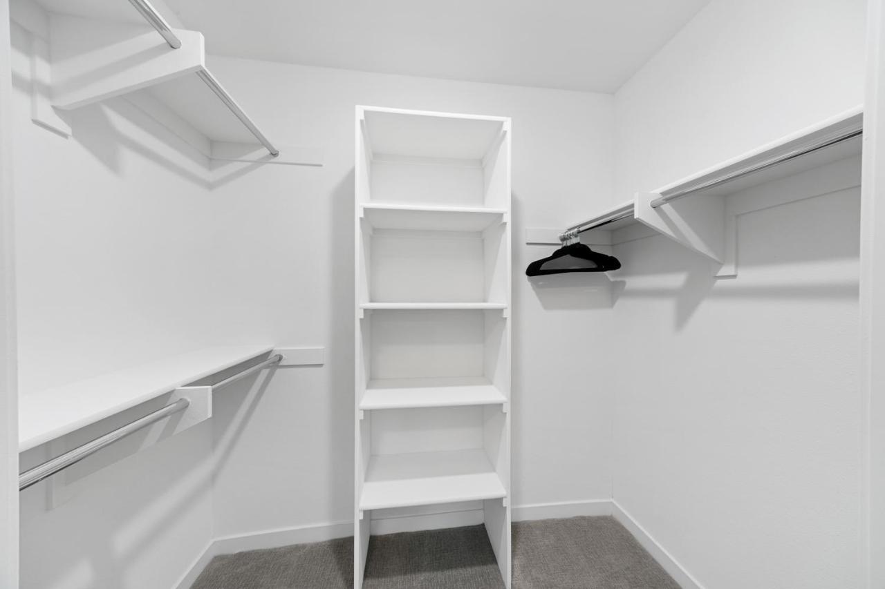 Beverly Grove Chic City Oasis 2 Bedroom Apt With Den 138 Los Angeles Exteriör bild