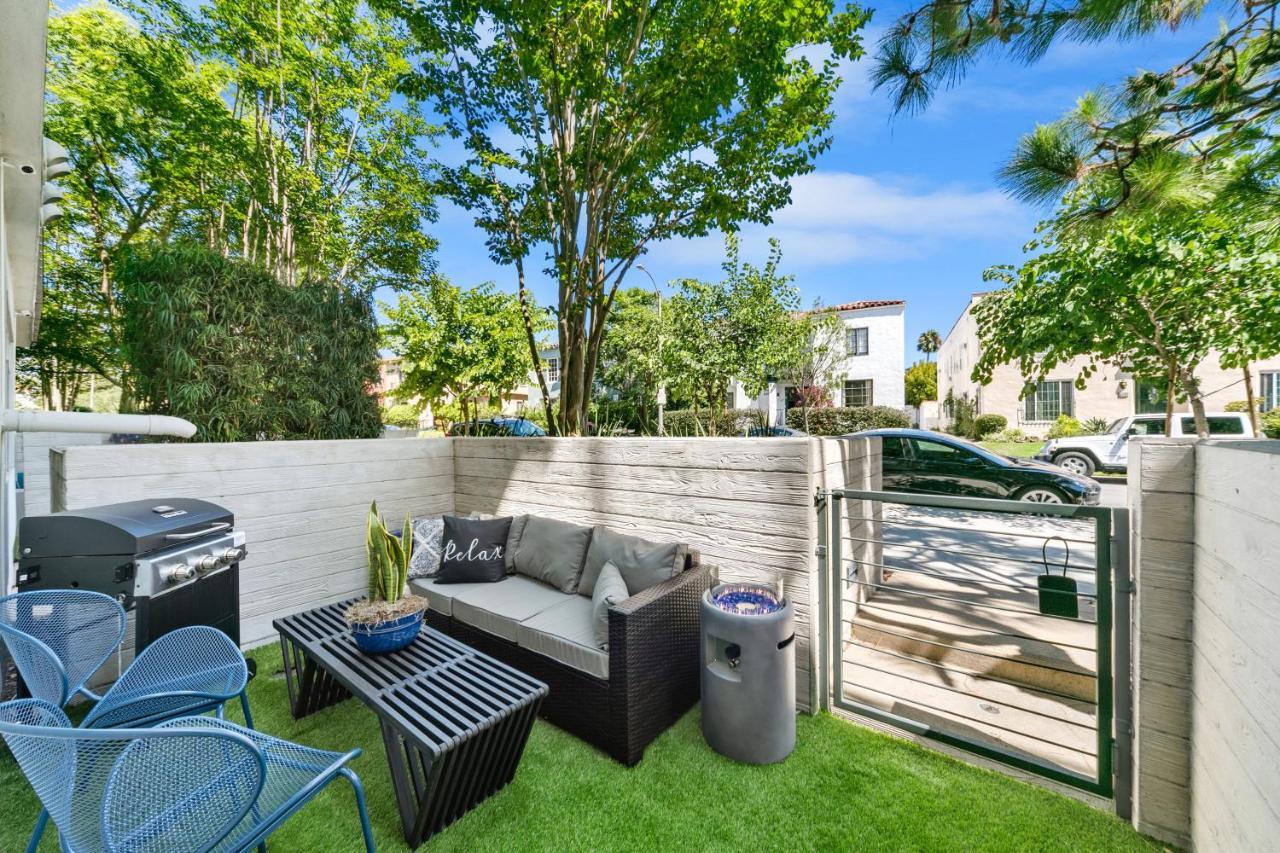 Beverly Grove Chic City Oasis 2 Bedroom Apt With Den 138 Los Angeles Exteriör bild