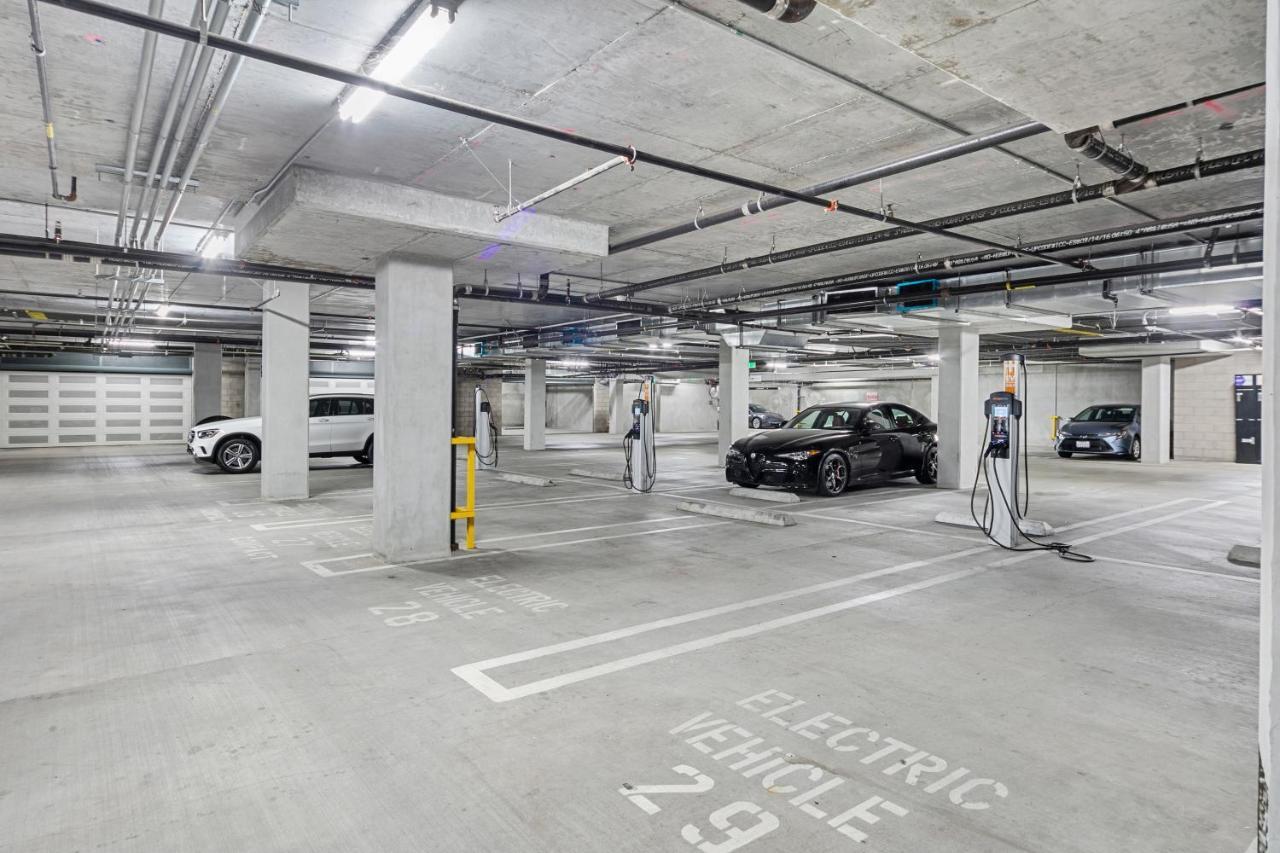 Beverly Grove Chic City Oasis 2 Bedroom Apt With Den 138 Los Angeles Exteriör bild